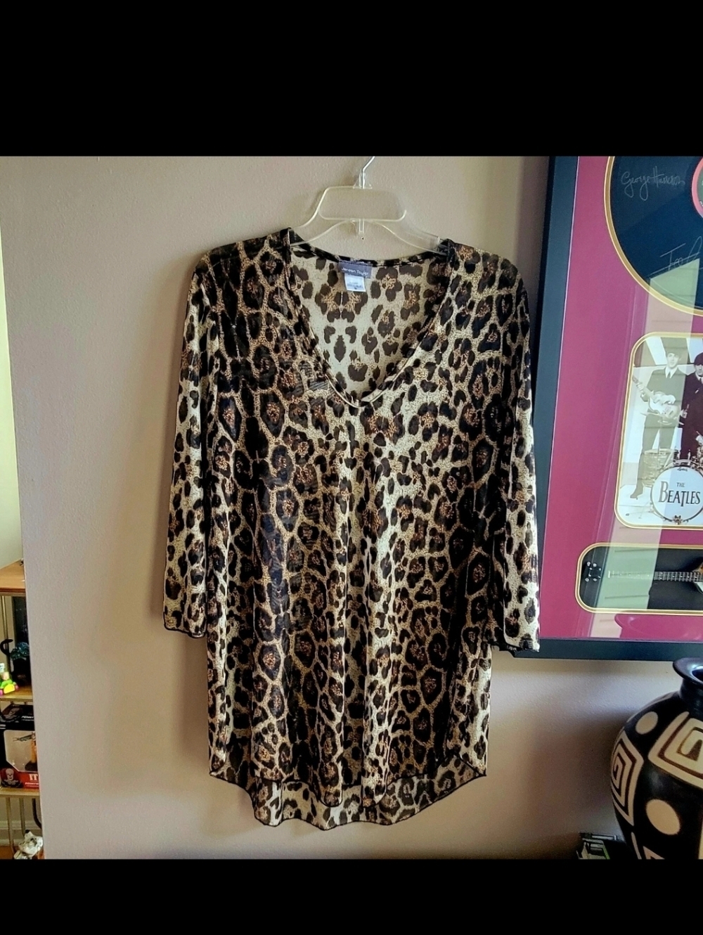 Jordan Taylor Cheetah Animal Print V Neck Translucid Tunic Small 3/4 Sleeve - Picture 2 of 8